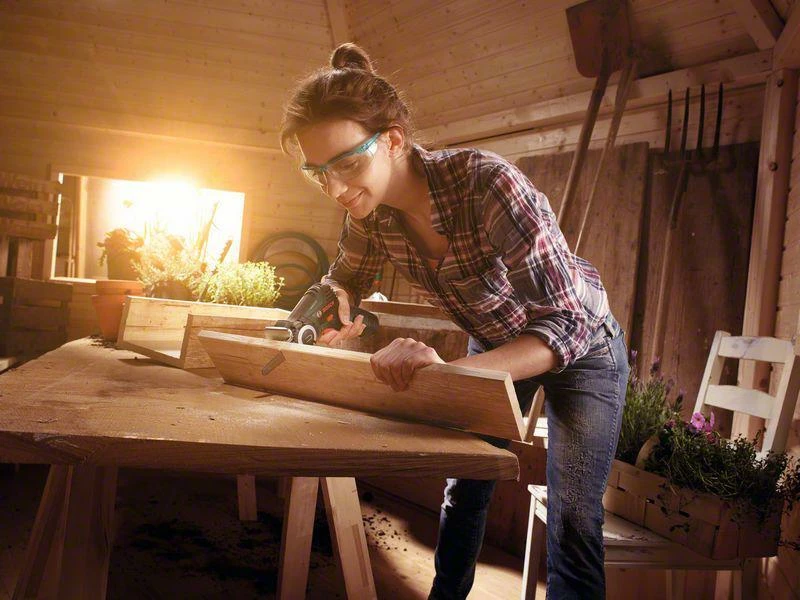 Bosch Akku-Säge EasyCut 12 Kit 6 Bosch Akku-Säge EasyCut 12 Kit – Bild 4