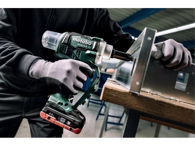 Metabo Akku-Blindnietpistole NP 18 LTX BL 5.0 Solo 5 Metabo Akku-Blindnietpistole NP 18 LTX BL 5.0 Solo – Bild 3