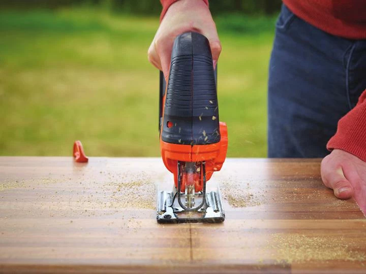 BLACK+DECKER Akku-Pendelhubstichsäge BDCJS18N Solo 6 BLACK+DECKER Akku-Pendelhubstichsäge BDCJS18N Solo – Bild 4